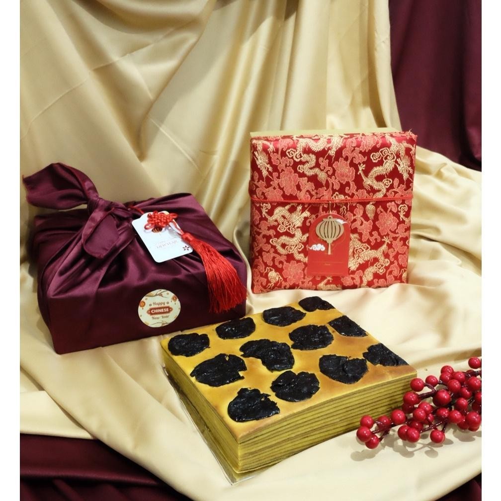 

CNY KUE LAPIS PREMIUM FULL WISMAN HAMPERS CHINESE NEW YEAR IMLEK SINCIA PARCEL KUE KERING EDISI SINCIA