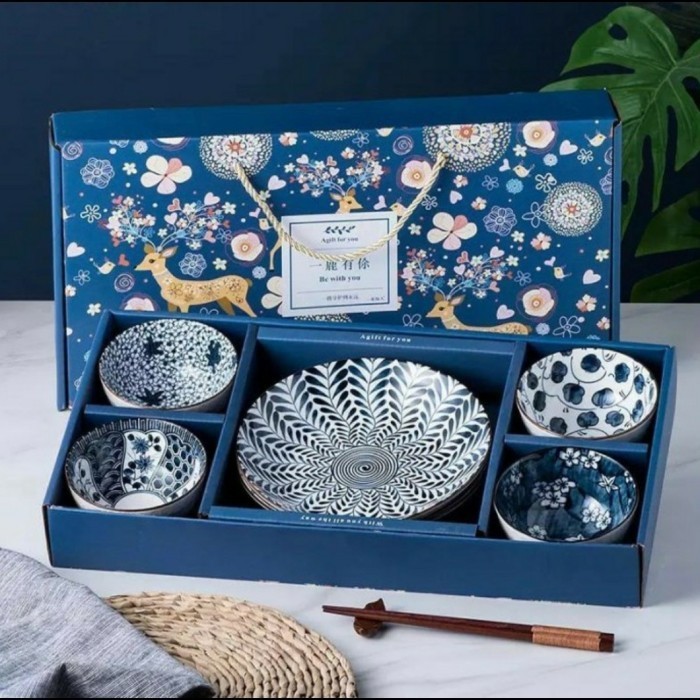 

Ready Kado Nikah/Kado Pernikahan Hampers Set Ceramic Bowl Plate Set/Hadiah