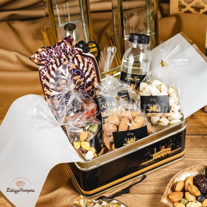 

Ready Hampers Oleh Oleh Souvenir Haji Umroh Premium Paket Deluxe Anthurium