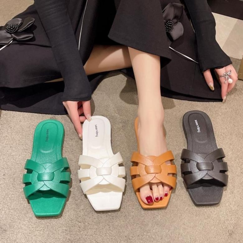 MILIKI SENDAL JELLY SOERVIMY FLAT TERMURAH