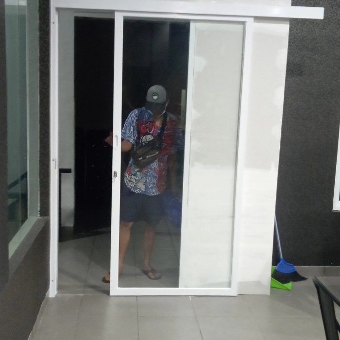 Terlaris pintu sliding singgel alumunium kaca