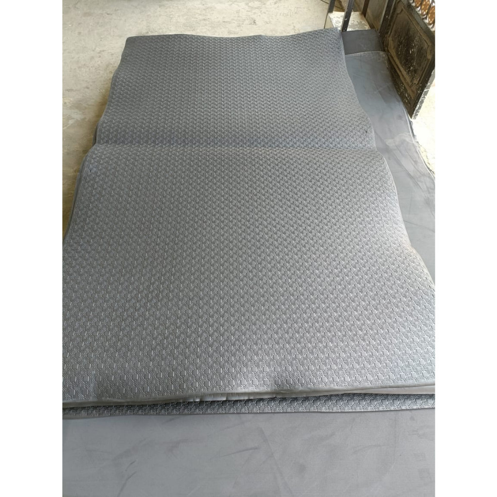 Karpet Alas Bak Belakang Mobil Piup Tebal 6Mm P240 L140 Berkualitas Dan