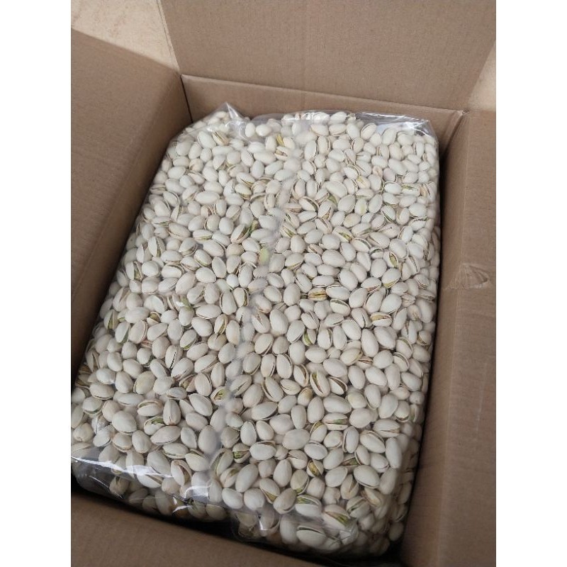 

kacang ketawa 100gr /pistachio/oleh oleh haji umroh
