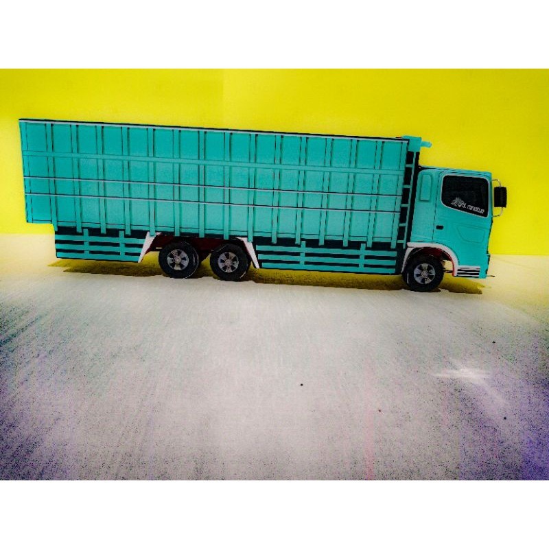 miniatur truk tronton Hino non lampu