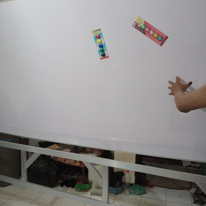 

Whiteboard Standing Double Face Magnetic 120 X 240 Cm