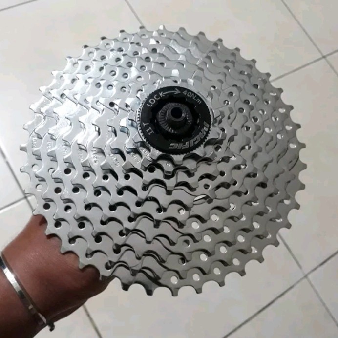 Paket Freehub Shimano Rm30 36H Black Edition Sprocket 11-40T 9 Speed