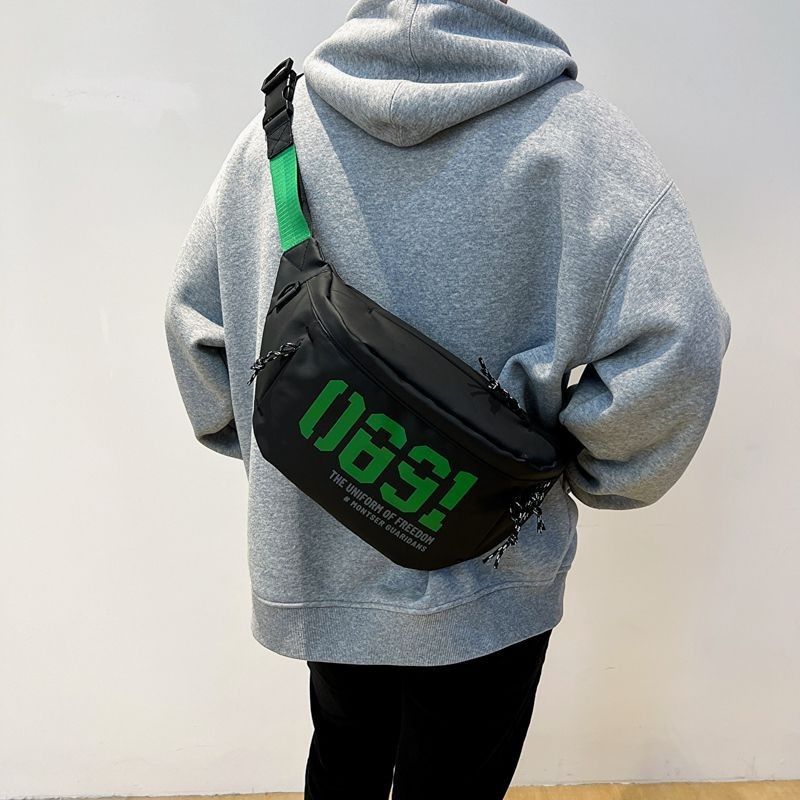 Tas2024Tas Selempang Kapasitas Besar Pria Wanita, Tas Kecil Tahan Air, Tas Pinggang Olahraga