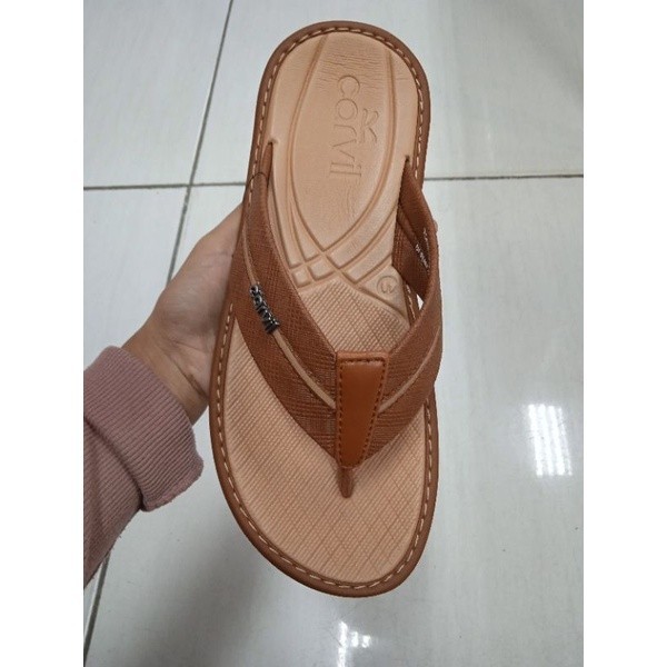 [ONLINE EXCLUSIVE] SANDAL CARVIL ESPRESSO-01 M Stone (Original)
