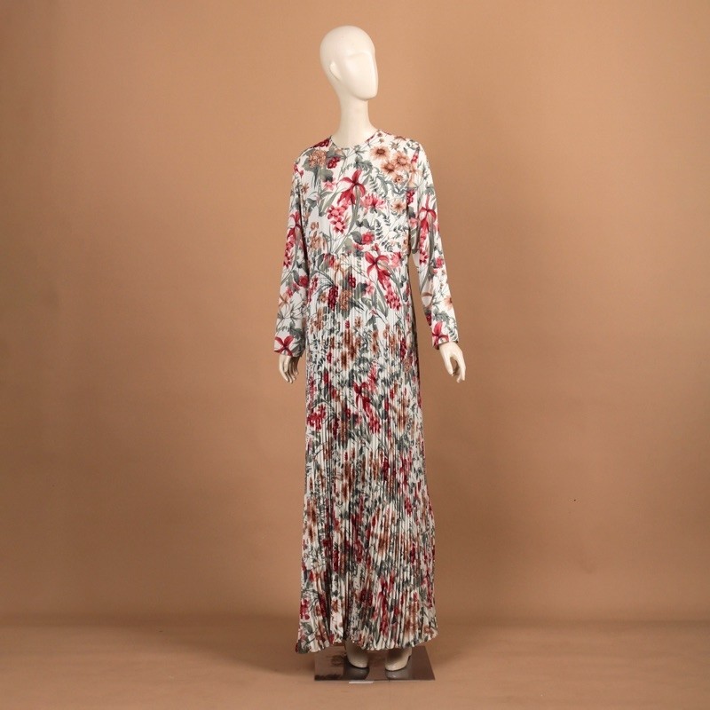 Itang Yunasz Ready to Wear - Floral Pleates Dress White
