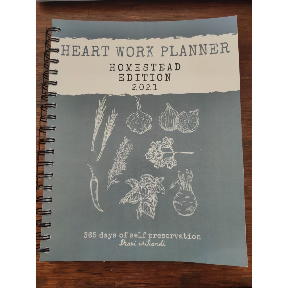 

BARANG TERLARIS Heart Work Planner 1 year Homestead Edition (undated)