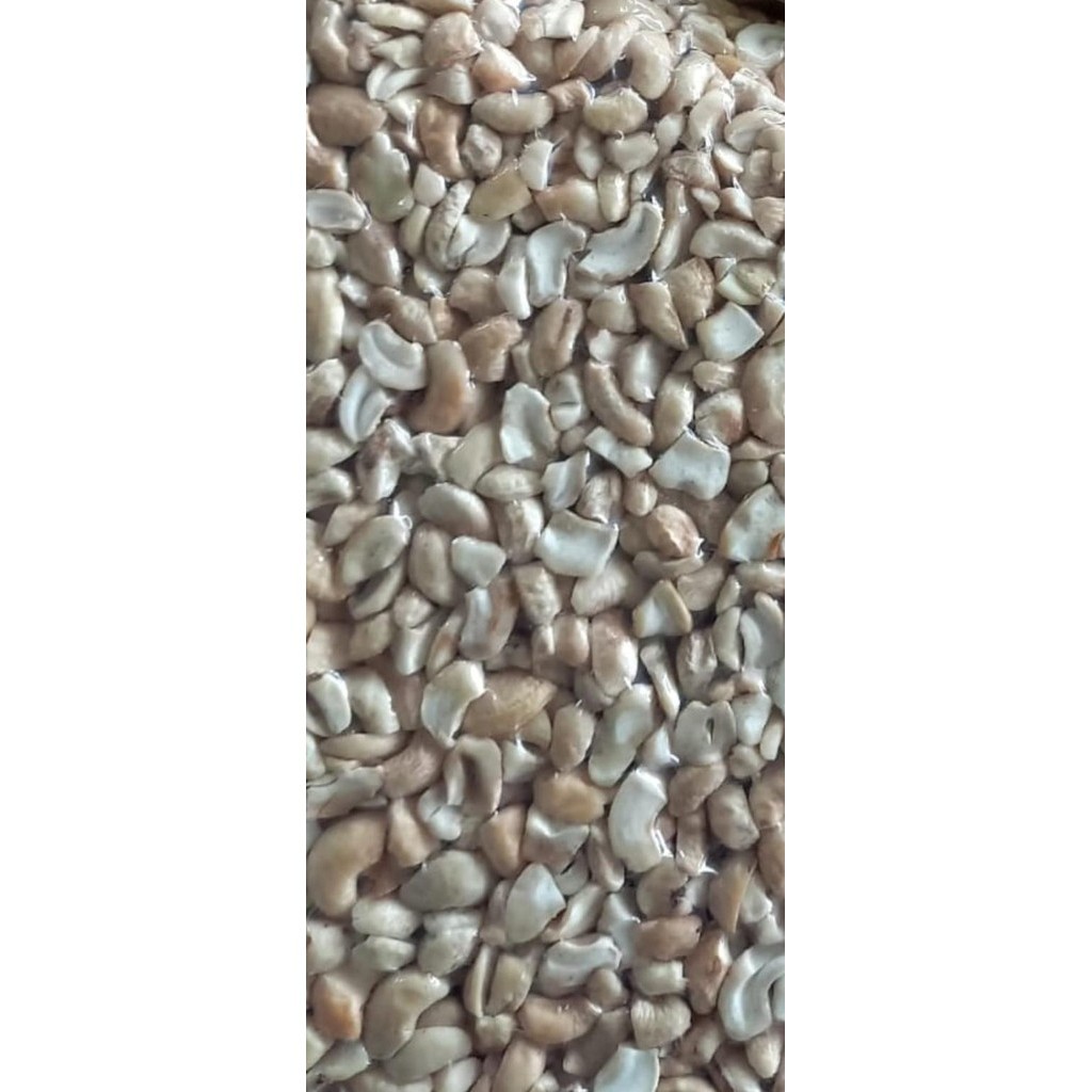 

New Sale Kacang Mede Belah 4 Mentah Premium 500 Gram Original