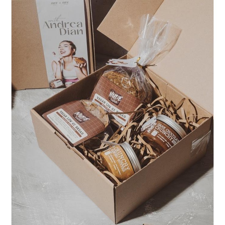

Nude X Andrea - Set B | 2 Vegan Lowgi Roti Tawar + 2 Almond Butter120G Pengiriman Cepat