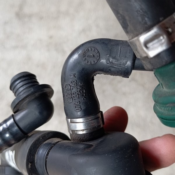 058133753B 078133783M Selang Katup Vacum Vakum Audi A6 4B C5 V6 2.8 Asli Original Copotan #