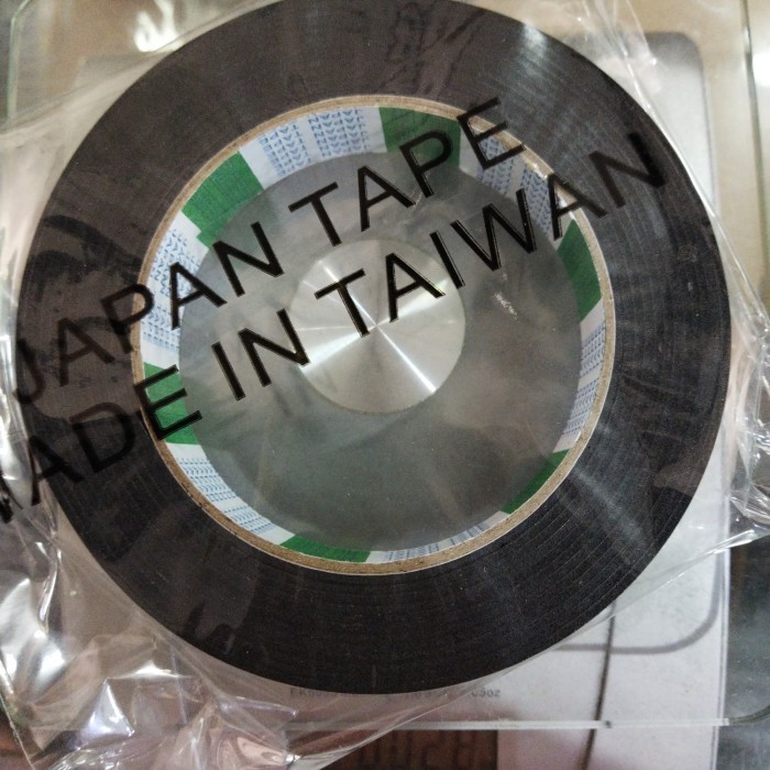 

Dobel double tape NT Japan Tape hijau busa spons hitam