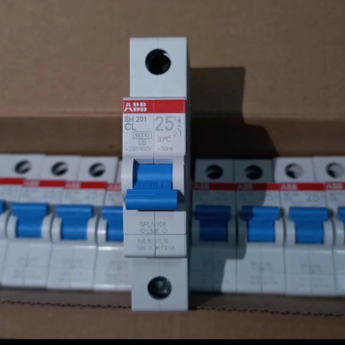 MCB 25A MERK ABB BIRU