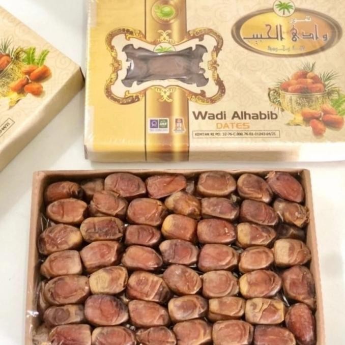 

Kurma Mesir Wadi Alhabib Premium 1Kg Kurma Mesir Terbaik Semi Kering