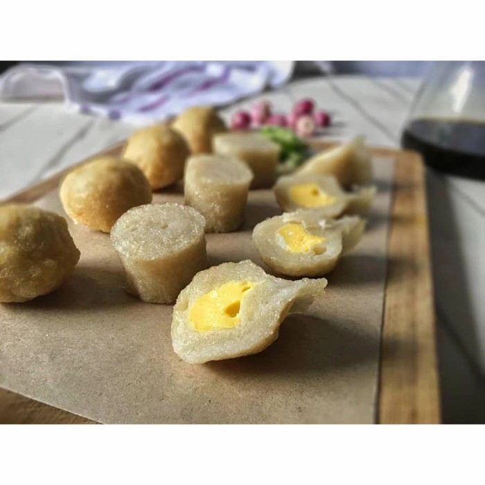 

PEMPEK CAMPUR ISI 50PCS + CUKO PEDASSS