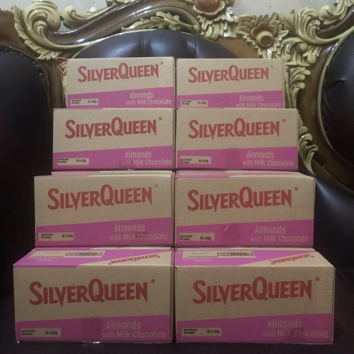 cokelat silverqueen 62 gr almond