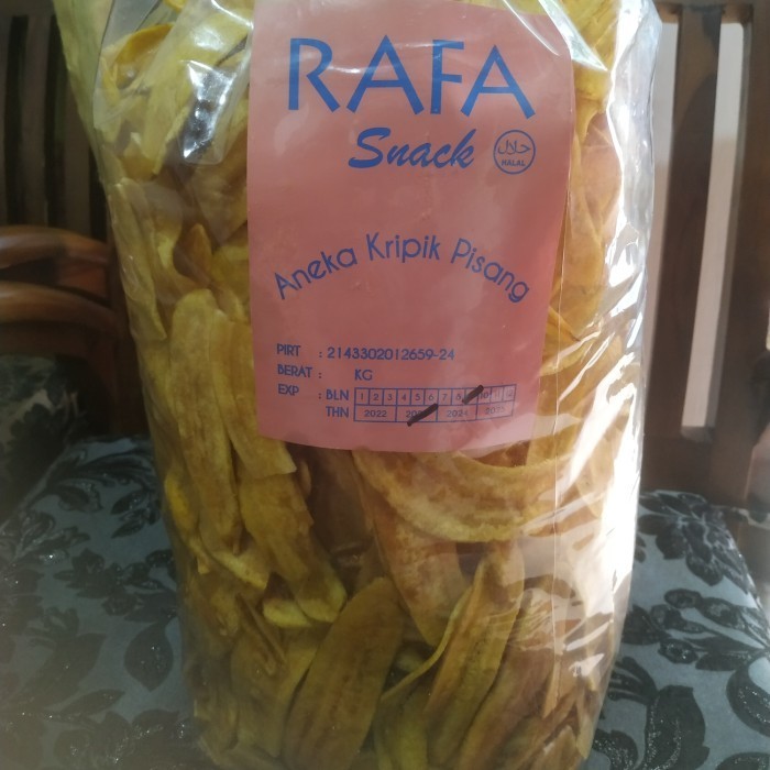 

Kripik pisang asin 1 bal Ready