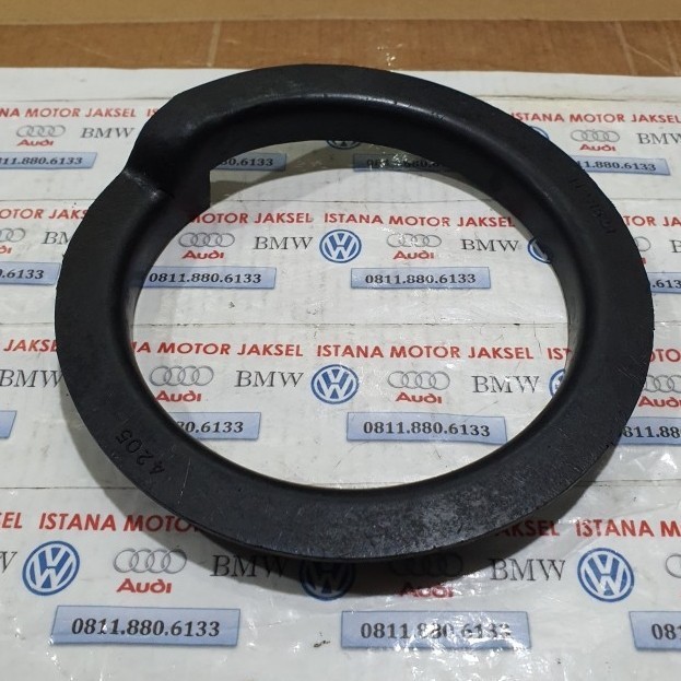 KARET TATAKAN PER DEPAN ATAS BMW E30 E36