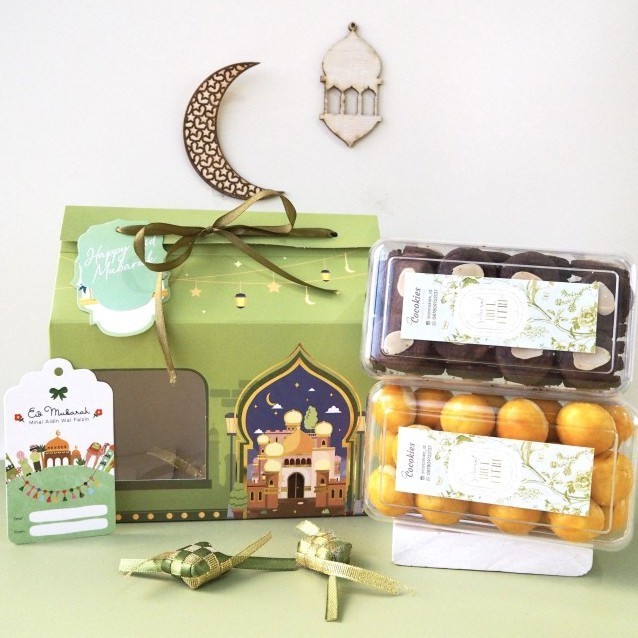 

Limited HAMPERS IDUL FITRI RAYA READY HAMPERS KUE KERING LEBARAN ISI 2 LEBARAN - M Baru!