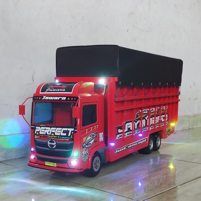 Miniatur mobil truk tronton oleng kayu Hino mobilan mainan anak P70 cm