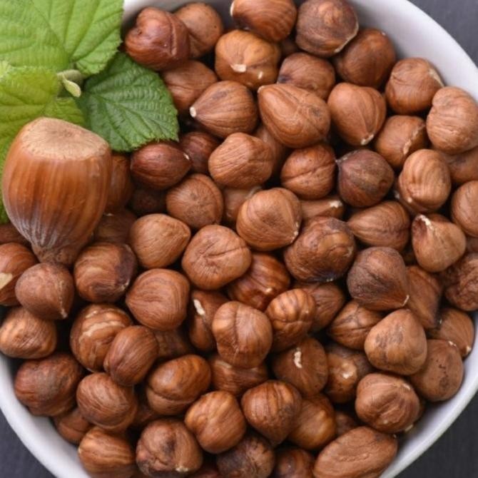 

HAZELNUT RAW 1KG , HAZELNUT MENTAH 1KG SS99