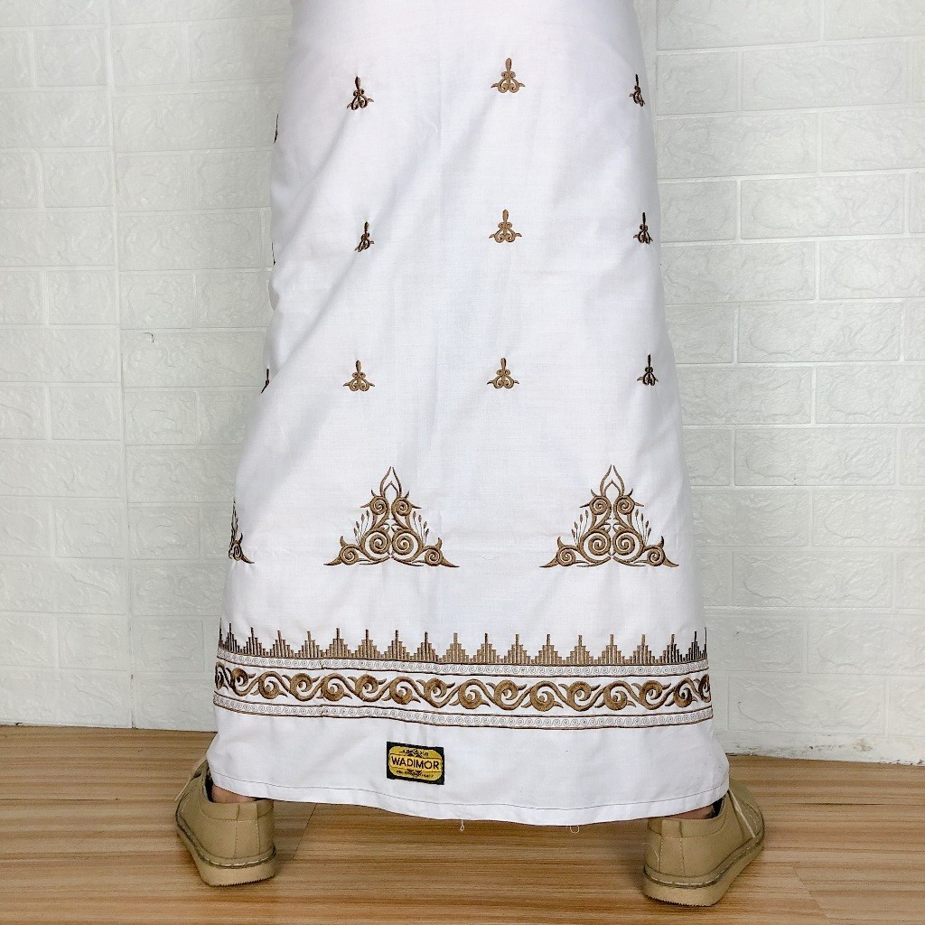 PREMIUM Wadimor- Sarung Bordir Warna Putih motif trompah bali gayo dan sultan