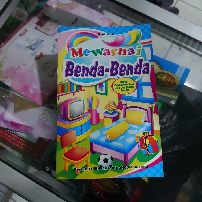 

Buku Mewarnai Budiono