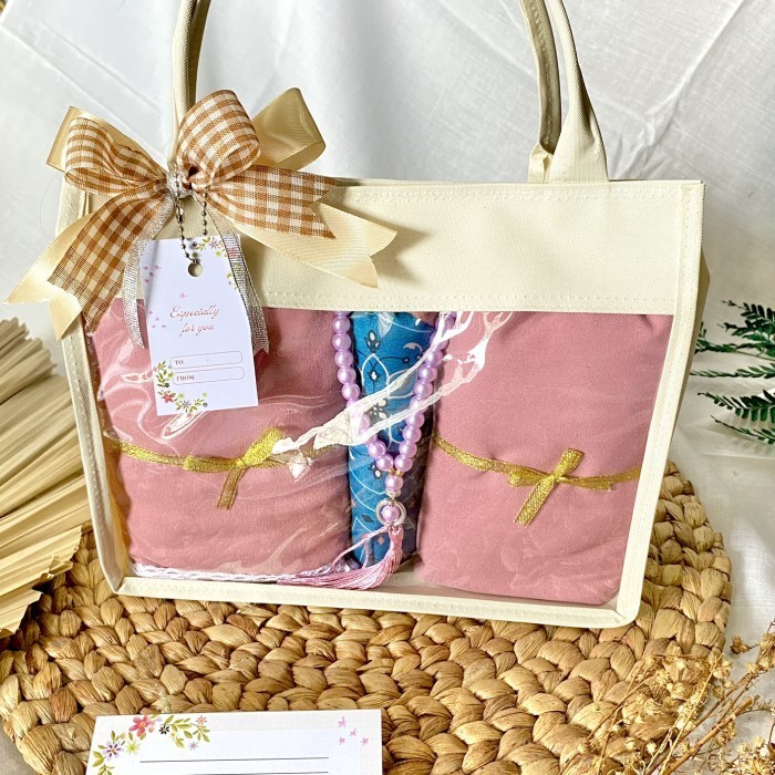 

Hampers Mukena Idul Fitri Sajadah Hadiah Parcel Bingkisan Lebaran Guru