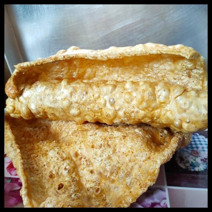 

SALE TERHOTT TERBARU !!! 250 GRAM KERUPUK KULIT BABI B2 KWECAP SAYUR READY READYY