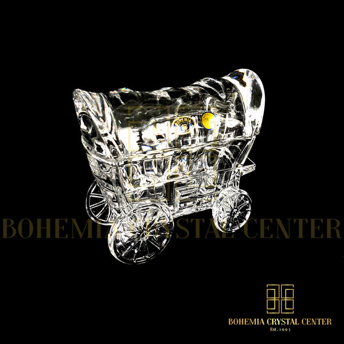 

Toples Karavan Bohemia Crystal Kado Pajangan Pesta Pernikahan Hampers