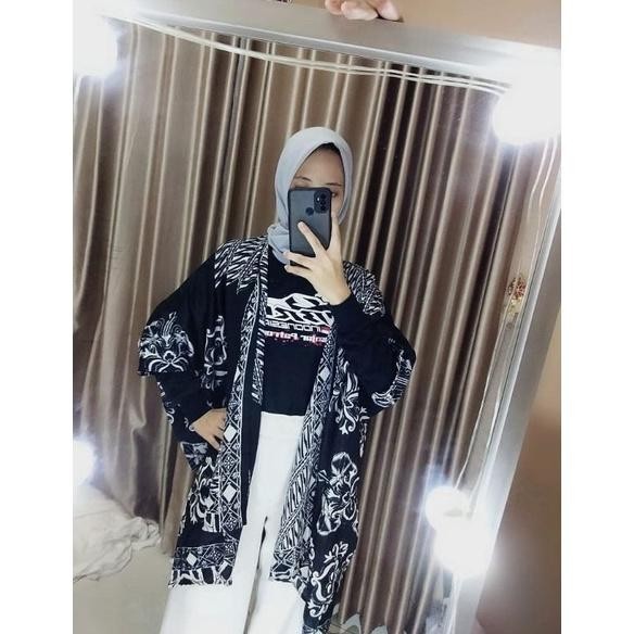 Batik Cardigan Outer Kimono Wanita Rayon Gloyor Motif Etniq Oversize