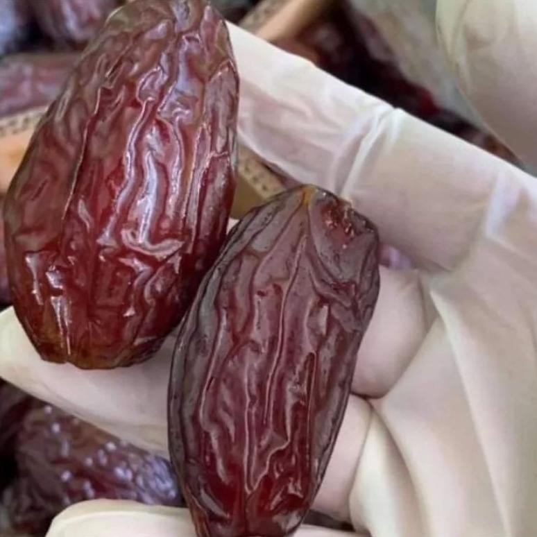 

Kurma Medjool Palestine Premium 1 Kg Barangbaru