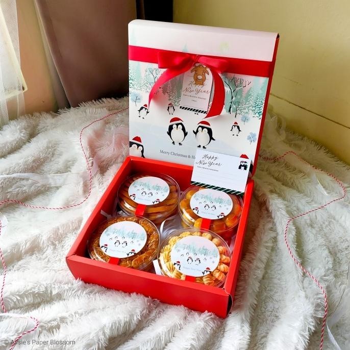 

READY KIRIM New Year Hampers | Parsel Kue Kering Tahun Baru 4 Toples