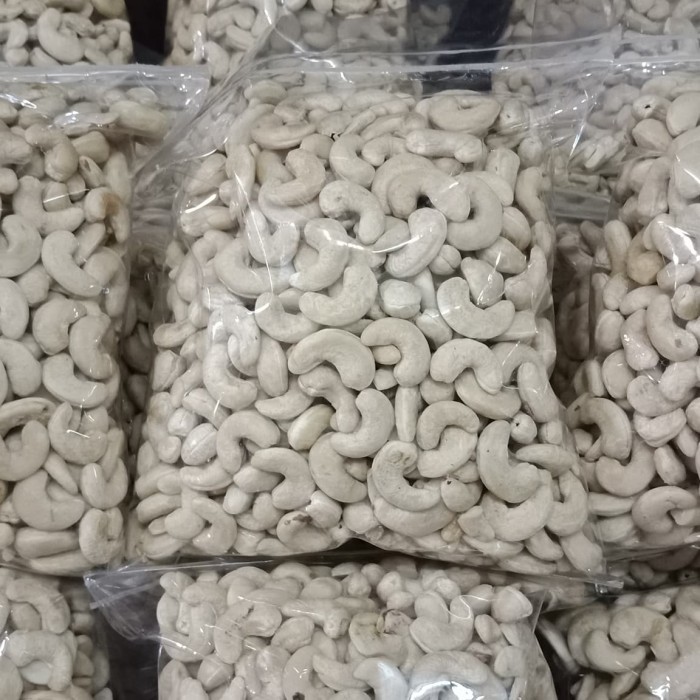 

KOMPLIT Kacang Mede Mentah Jumbo Premium 1 KG