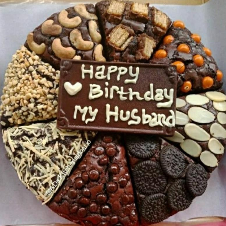 

LANGSUNG KIRIM PIZZA BROWNIES MIX 20CM ISI 8 (FREE PITA)