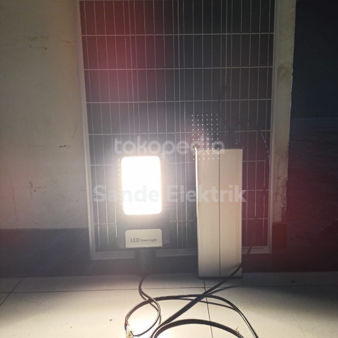 PAKET PJU SOLAR CELL 50W TYPE 3 IN 1 KOMPLIT