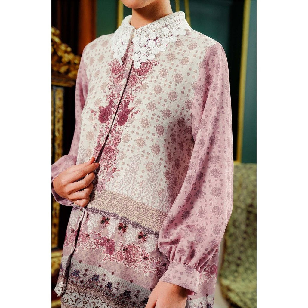 Benang Pelangi Raden Ayu Shirt - Rosewater
