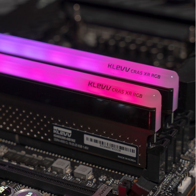 Klevv Ddr4 Cras Xr Rgb Pc32000 4000Mhz 16Gb (2X8Gb) Rgb Led