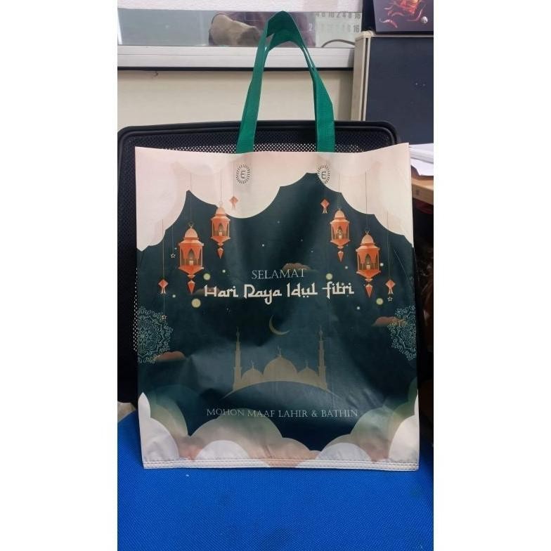 

CR - 12 Pcs Tas Spunbond Laminasi Lebaran TERLARIS