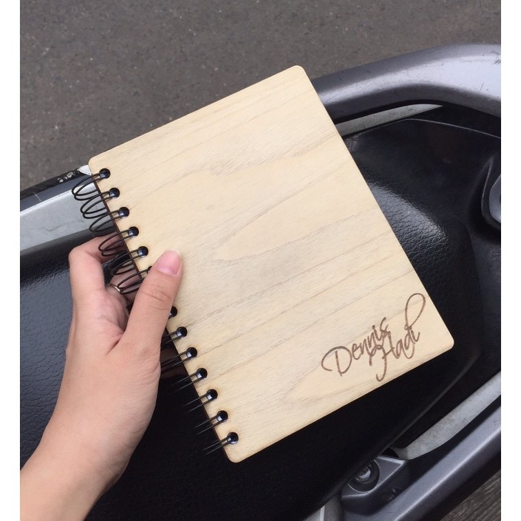 

Customized Wooden Notebook Type B / Buku Tulis / Buku Catatan / Jurnal