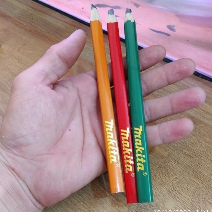 

PENSIL MAKITA PANJANG 18CM / PENSIL TUKANG MERK MAKITA ASLI Q30