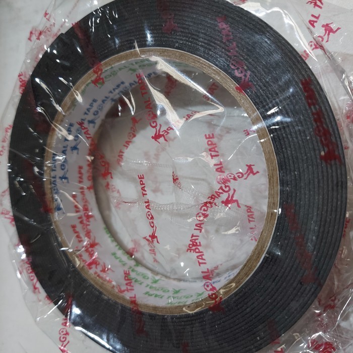 

HOT PROMO Double Tape foam hijau per 12 rol/Goal tape perlusin