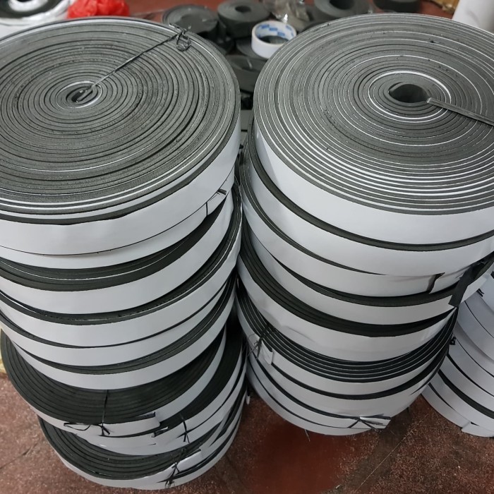 

Spon Tape ( Dobel Tape ) / Busa Tape 3mm x 1" x 10 M HARGA DISKON