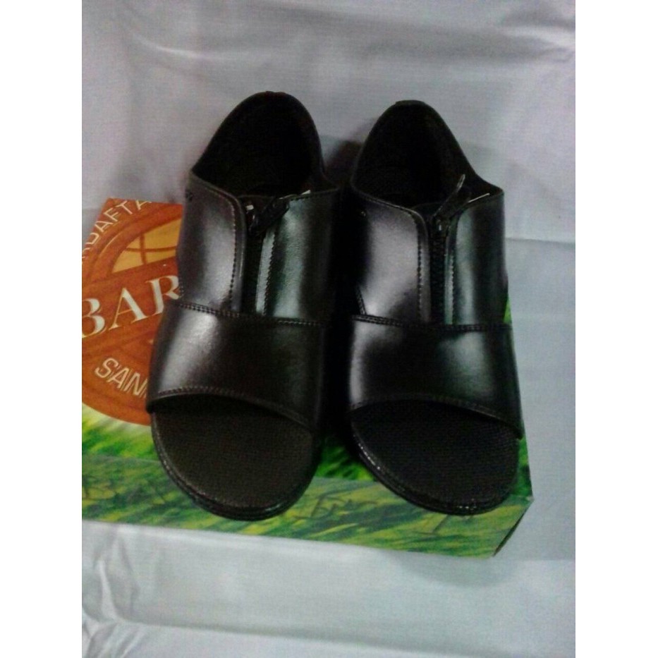 Sandal Sepatu Merk Barnet