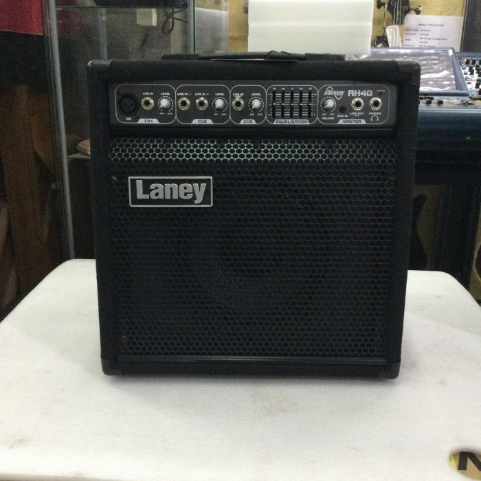 Laney Ah40 - Multi Input Combo - 40W - 8" Woofer