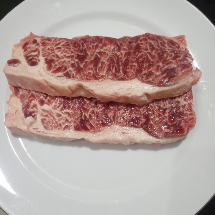 

Ayala - Beef Steak Import Tenderloin 400 Grm