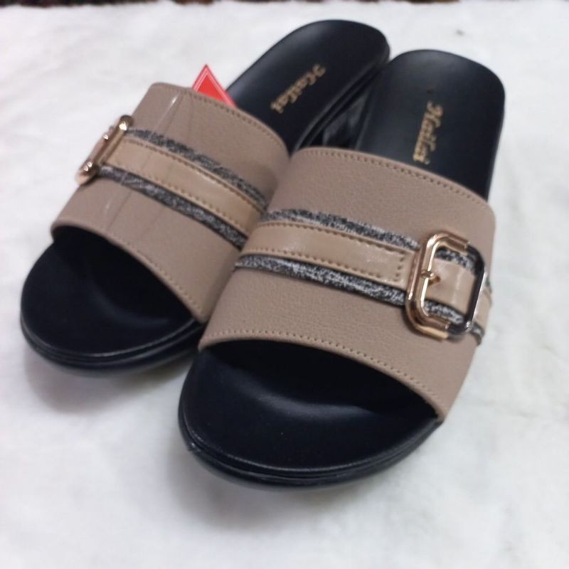 Hailai sandal tumit rendah wanita