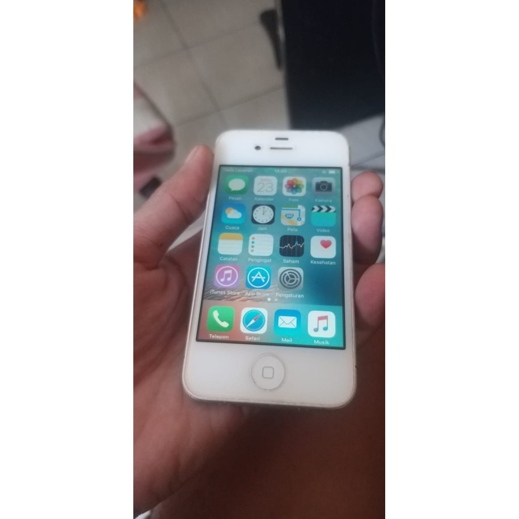 Iphone 4s bekas
